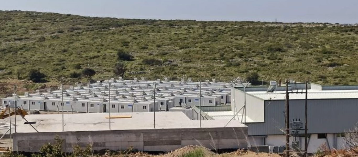 Με τουρκικούς οικίσκους εξοπλίζεται το υπό κατασκευή νέο κέντρο για τους λαθρομετανάστες στη Σάμο!